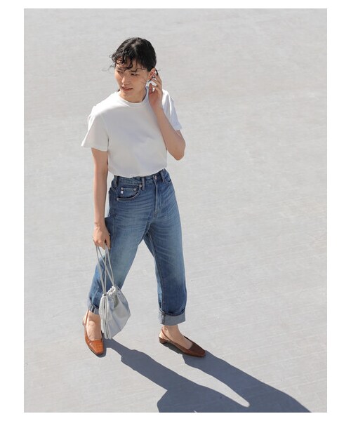 AMERICAN HOLIC（アメリカンホリック）の「【non-no 7月号掲載】★クルーネックカット半袖プルオーバー（トップス・アイボリー/オフホワイト/ブラック/ライトピンク/ベージュ/オレンジ/モカ/ライトイエロー/ミント/グリーン/ネイビー/ラベンダー/ライトグレー/チャコールグレー/ダークベージュ/キャメル/カーキ/ブルー・S/M/L）」の2枚目の写真