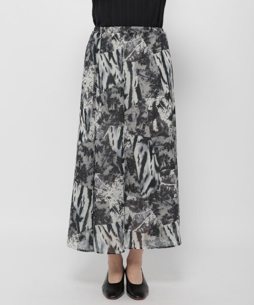 LEPSIM（レプシィム）の「コラージュガラシフォンスカート（スカート・モノトーン/パープル）」の5枚目の写真