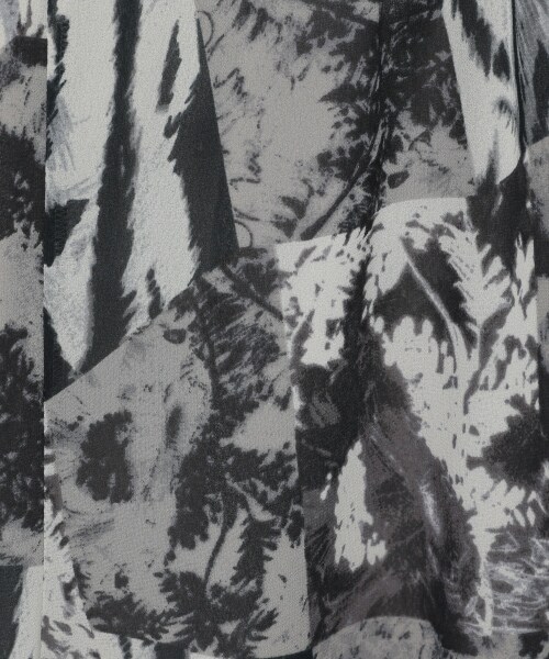 LEPSIM（レプシィム）の「コラージュガラシフォンスカート（スカート・モノトーン/パープル）」の13枚目の写真