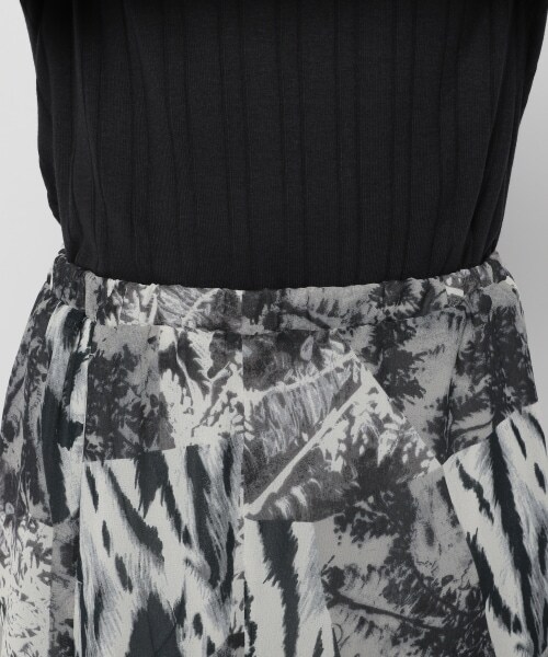 LEPSIM（レプシィム）の「コラージュガラシフォンスカート（スカート・モノトーン/パープル）」の8枚目の写真