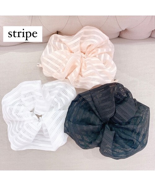 lilLilly（リルリリー）の「【pain】ボリュームオーガンジーシュシュ（アクセサリー・レディース・PINKストライプ/BLACKストライプ）」の4枚目の写真