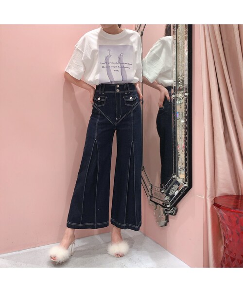 lilLilly（リルリリー）の「【先行予約】ステッチフレアデニムパンツ（パンツ・レディース・INDIGO(S)/INDIGO(M)/BLACK(S)/BLACK(M)）」の6枚目の写真