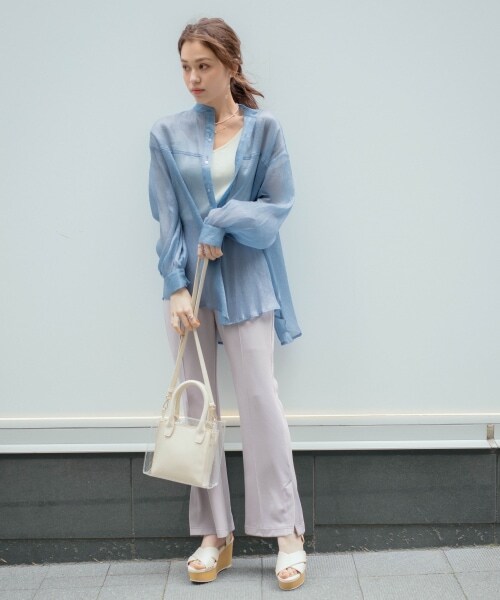 Heather(ヘザー)の「センタープレススリットフレアパンツ(パンツ・ホワイト系ハナガラ/ブラック/グレー/ピンク)」の8枚目の写真