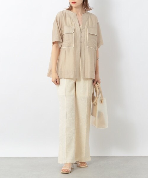 Heather(ヘザー)の「センタープレススリットフレアパンツ(パンツ・ホワイト系ハナガラ/ブラック/グレー/ピンク)」の5枚目の写真