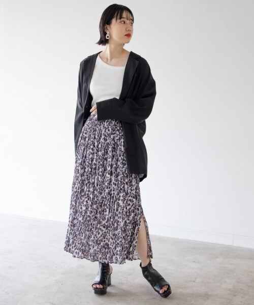 PAGEBOY（ページボーイ）の「ヨウリュウレオパードスカート（スカート・ブラック/グレージュ）」の6枚目の写真