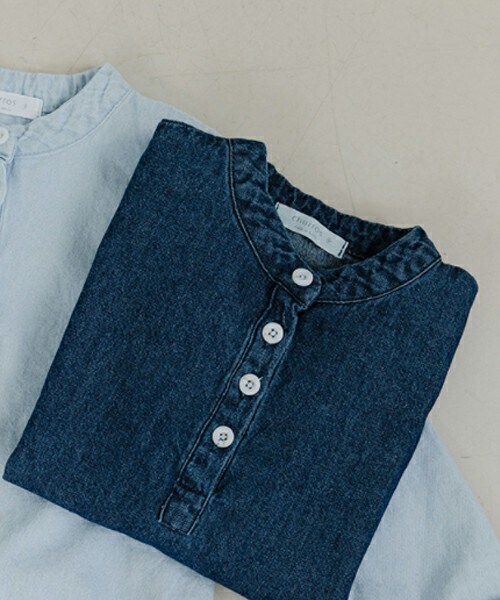 DHOLIC kids（ディーホリックキッズ）の「[churros] ヘンリーネックデニムシャツ（シャツ/ブラウス・キッズ・ブルー/ブラック・5/7/9/11/13）」の2枚目の写真