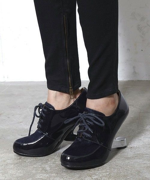 UNITED NUDE（ユナイテッドヌード）の「UNITED NUDE  『Eamz Oxford』パンプス（その他シューズ・レディース・ブラック/ネイビー・36/37/38/39）」の2枚目の写真