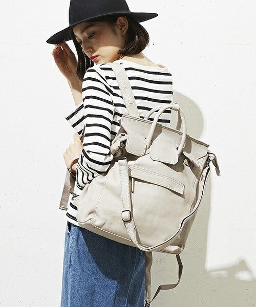 POMTATA（ポンタタ）の「POMTATA 3way 『AND』 リュック（バックパック/リュック・レディース・ブラック/ライトグレー/ブラウン/ピンク・FREE）」の2枚目の写真