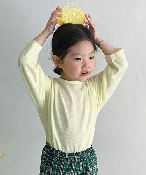 DHOLIC kids（ディーホリックキッズ）の「[zukini] ベーシックコットンTシャツ（Tシャツ/カットソー・キッズ・グリーン/ブラック/イエロー/ホワイト/ピンク/グレー・S/M/L/XL）」の5枚目の写真