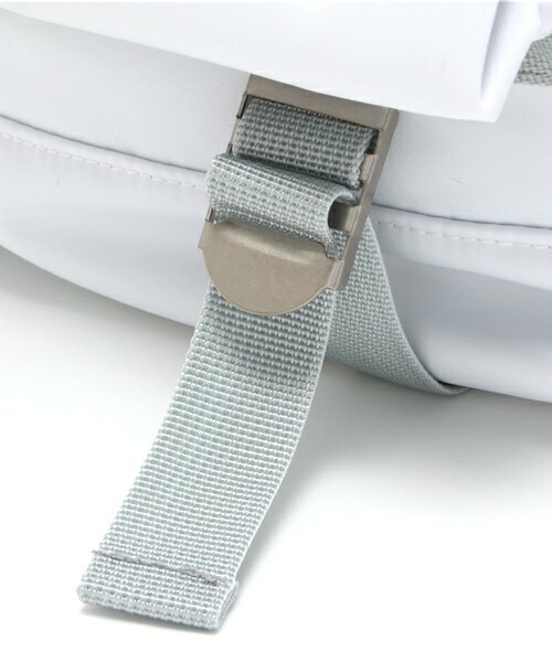 603（ロクマルサン）の「603 4ポケット 白ナイロンリュック　（バックパック/リュック・レディース・ホワイト・FREE）」の6枚目の写真