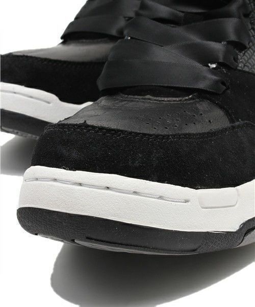 DIET BUTCHER（ダイエットブッチャー）の「DIET  BUTCHER  SLIM  SKIN　middle cut sneaker（スニーカー・メンズ・ブラック/ブルー・8/9/10）」の7枚目の写真