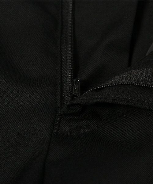 MID by MIDWEST（ミッド バイ ミッドウエスト）の「MID by MIDWEST  スリムウールカシミヤパンツ（スラックス・メンズ・ブラック・1/2/3）」の10枚目の写真