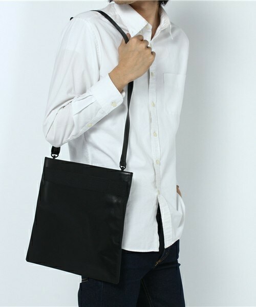 PATRICK STEPHAN（パトリックステファン）の「PATRICK STEPHAN 2WAYカーフレザーバッグ（クラッチバッグ・メンズ・ブラック・FREE）」の5枚目の写真