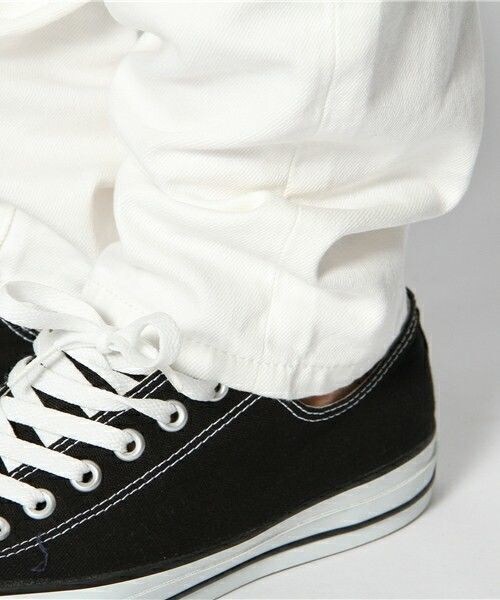 DIET BUTCHER（ダイエットブッチャー）の「DIET  BUTCHER  SLIM  SKIN スキニーストレッチパンツ（デニムパンツ・メンズ・ホワイト/ダークブルー・1/2/3）」の8枚目の写真