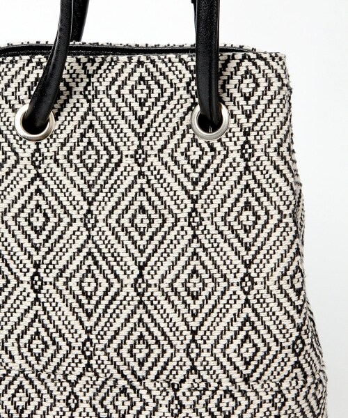 PAGEBOY（ページボーイ）の「【WEB先行予約】バケットミニバッグ（バッグ・レディース・クリーム/ブラック/キカガラ・ONE SIZE）」の13枚目の写真