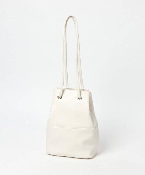 PAGEBOY（ページボーイ）の「バケットミニバッグ（バッグ・クリーム/ブラック/キカガラ）」の7枚目の写真
