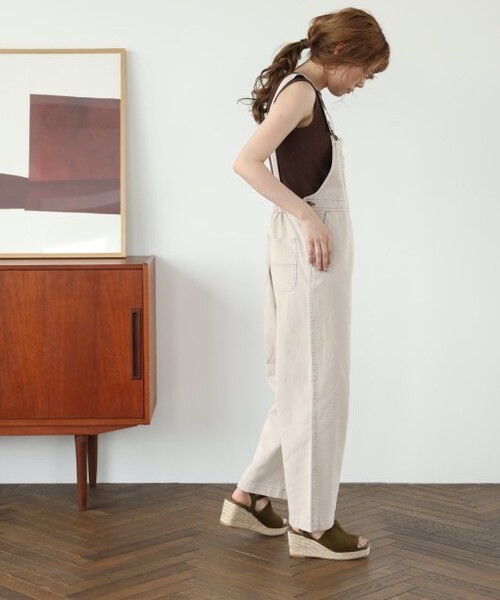 OUTLET（アウトレット）の「10ozデニム×カラーツイルサロペット（オールインワン・サロペット・レディース・ベージュ/ワンウォッシュ・FREE）」の4枚目の写真