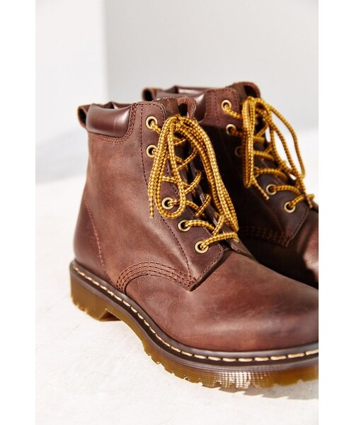dr martens core 939 brown hiking boots