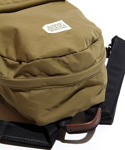 FREDRIK PACKERS（フレドリックパッカーズ）の「500D DAY PACK（その他・メンズ・キャメル/カーキ/レッド/ネイビー・ONE SIZE）」の12枚目の写真