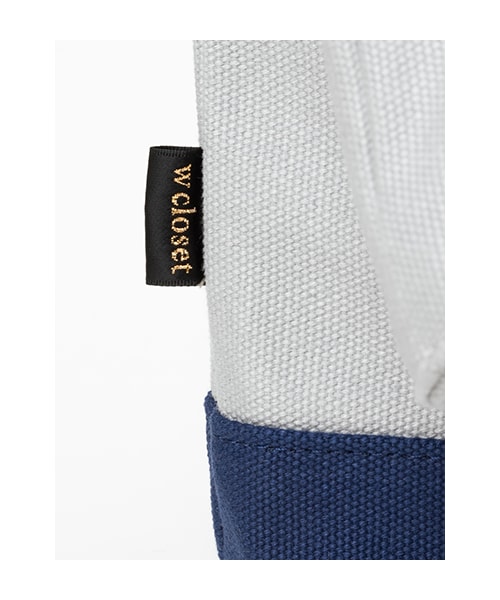 w closet（ダブルクローゼット）の「キャンバスクラッチバッグ（バッグ・レディース・グレー×ネイビー/キナリ/ネイビー・FREE）」の6枚目の写真