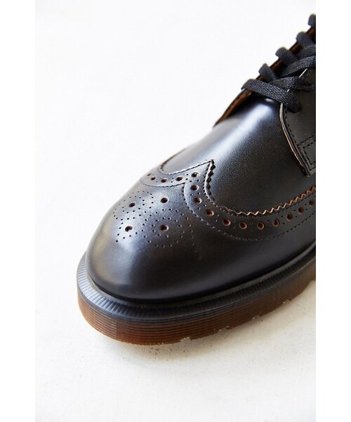Dr. Martens(ドクターマーチン)の「Dr. Martens 3989 Brogue Shoe(シューズ・メンズ・BLACK・8/13/9/11/10/12)」の4枚目の写真
