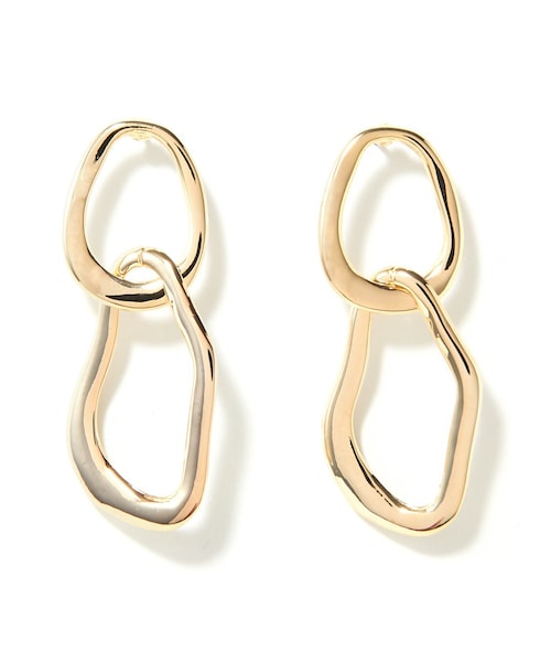 88＊メタルゴールド 変形リング 2連 揺れるピアス GRL（グレイル）の「2連変形リングピアス（ピアス（両耳用））」 - WEAR