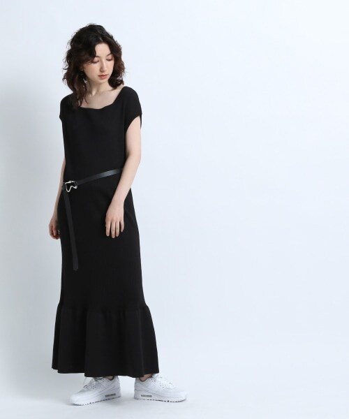 JEANASIS(ジーナシス)の「12G Knit Tiered One-Piece(ワンピース/ドレス・ブラック()/エンジ())」の3枚目の写真
