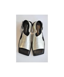 -- | スクエアトゥサンダル(サンダル)