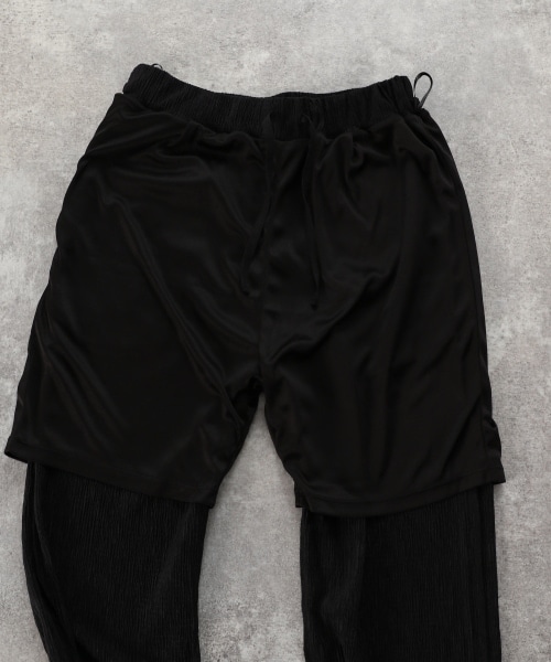 LOWRYS FARM（ローリーズファーム）の「ヨウリュウカットイージーパンツ（パンツ・通常丈ホワイト/通常丈ブラック/通常丈ブラウン/通常丈イエロー/WEB限定短丈イエロー）」の13枚目の写真