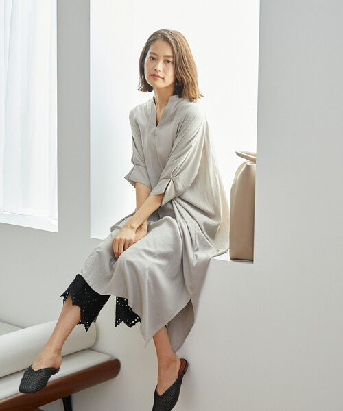 Rewde（ルゥデ）の「ドルマンシャツワンピース（1R05-8815758）（ワンピース・レディース・ブラック/グリーン/ホワイト/ベージュ・M）」の3枚目の写真