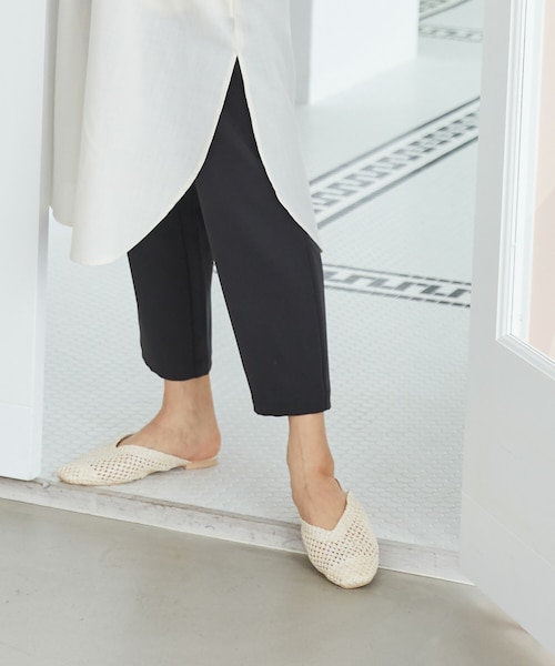 Rewde（ルゥデ）の「イージーテーパードパンツ（1R12-03069）（その他パンツ・レディース・ブルー/ホワイト/ブラック/ピンク・S/M）」の3枚目の写真