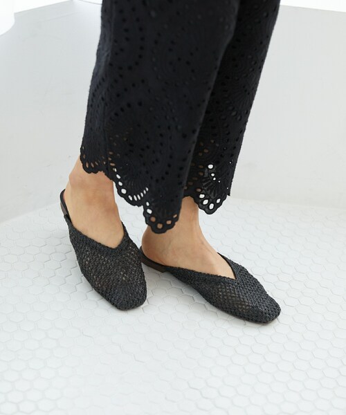 Rewde(ルゥデ)の「メッシュスクエアミュール(1R18-PA1112)(サンダル・レディース・ホワイト/ブラウン/ブラック・S/M/L)」の2枚目の写真