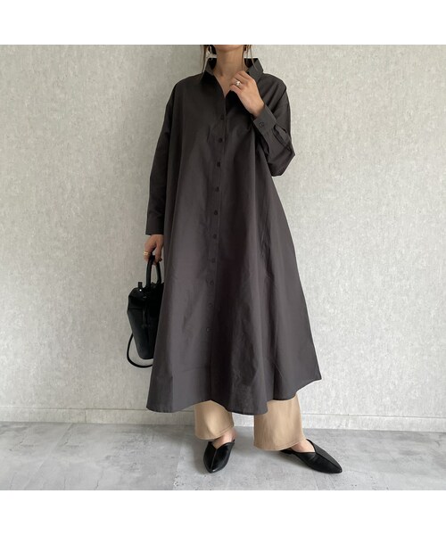 copine(コピン)の「ビッグシルエット♪コットンガーゼロングシャツワンピース(3color)【クリックポスト対象商品】(シャツワンピース・レディース・キナリ/カーキ/チャコール・ワンサイズ)」の2枚目の写真