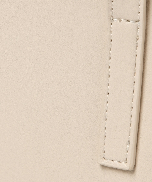 LOWRYS FARM（ローリーズファーム）の「２ＷＡＹミドルショルダーＢＡＧ（バッグ・アイボリー/ブラック/グレー）」の19枚目の写真