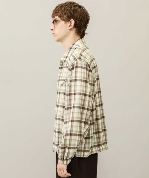 KIIT（キート）の「STUDIOUS別注 FRONT ZIP DRIZZLER JACKET（その他・メンズ・BLACK/GREEN/CHECK・1/2）」の4枚目の写真