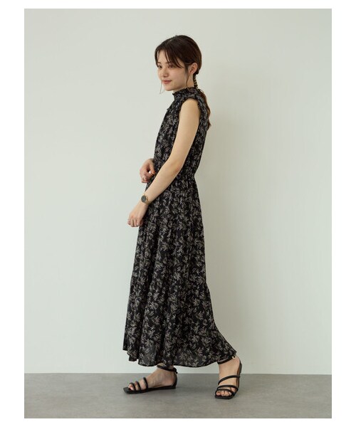 Green　Parks（グリーンパークス）の「・ELENCARE DUE フラワーptティアードワンピ（ワンピース/ドレス・アイボリー/ブラック/グリーン/ブルー・F）」の13枚目の写真