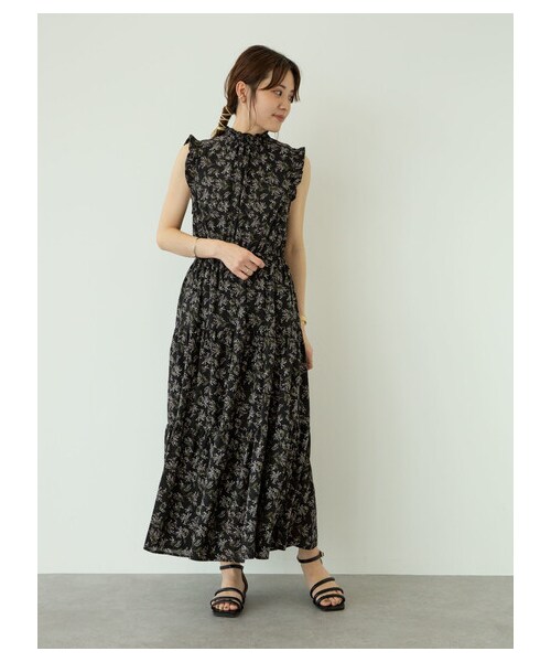 Green　Parks（グリーンパークス）の「・ELENCARE DUE フラワーptティアードワンピ（ワンピース/ドレス・アイボリー/ブラック/グリーン/ブルー・F）」の12枚目の写真