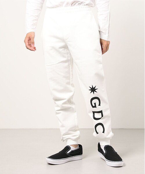 GDC（ジーディーシー）の「LOGOSWEAT PANTS（パンツ・メンズ・BLACK/WHITE/GRAY・ONE SIZE）」の5枚目の写真