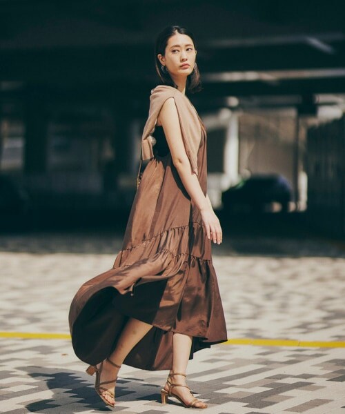 Andemiu（アンデミュウ）の「キャミワンピ（ワンピース/ドレス・ブラック/ブラウン/ブルー）」の4枚目の写真