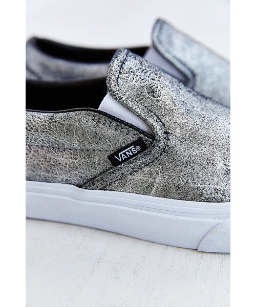 VANS（バンズ）の「Vans Metallic Silver Women‘s Slip-On Sneaker（スニーカー・レディース・SILVER・9/8/10）」の4枚目の写真
