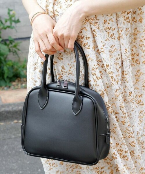 Crisp yours（クリスプユアーズ）の「2wayスクエアバッグ[c3k2836b]（ハンドバッグ・レディース・ベージュ/ブラック/ブラウン/アイボリー・FREE）」の3枚目の写真