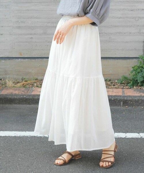 Crisp（クリスプ）の「フリルティアードスカート[c2k2811]（スカート・レディース・カーキ/マスタード/ホワイト・FREE）」の2枚目の写真