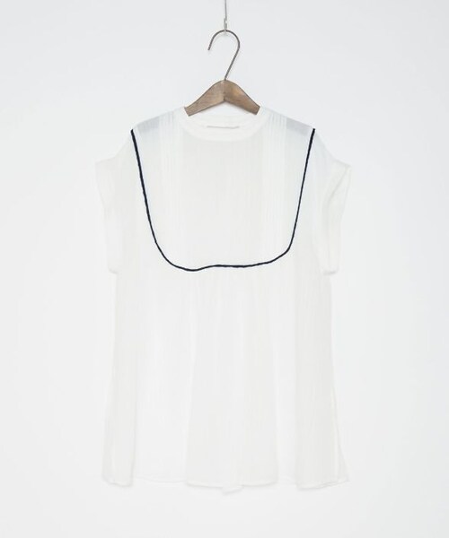 Crisp（クリスプ）の「カラーパイピングタックチュニック[c1R2817]（シャツ/ブラウス・レディース・アイボリー/ホワイト・FREE）」の3枚目の写真