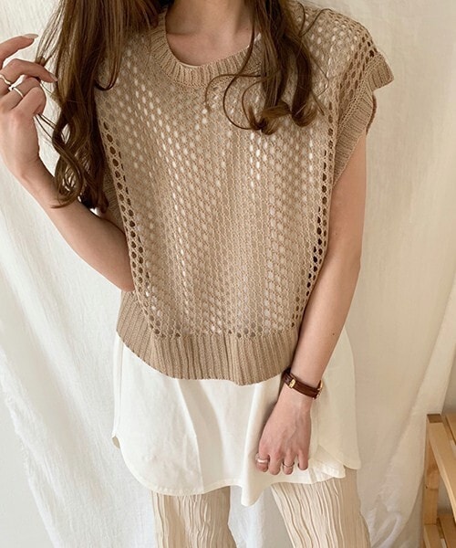 chocomee（チョコミー）の「メッシュショートベスト（ベスト・レディース・ホワイト/ベージュ・FREE）」の2枚目の写真