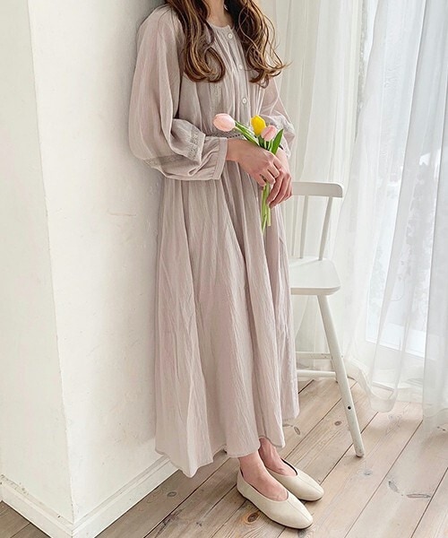 chocomee（チョコミー）の「レースロングガウン（ワンピース・レディース・ホワイト/グレー・FREE）」の2枚目の写真