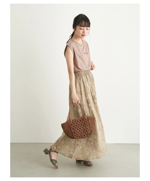 earth music&ecology（アースミュージックアンドエコロジー）の「旅するスカート（スカート・ベージュ/カーキ/ダークネイビー/ピンクベージュ・F）」の7枚目の写真