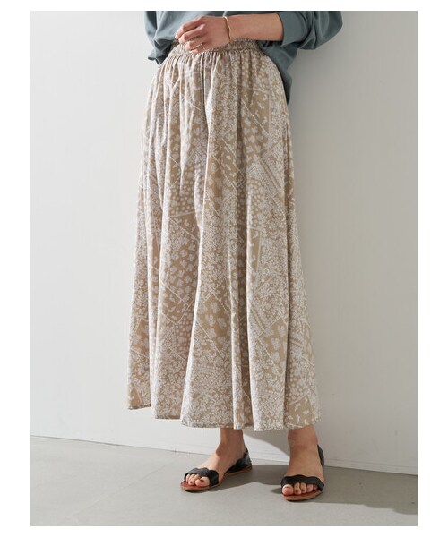 earth music&ecology（アースミュージックアンドエコロジー）の「旅するスカート（スカート・ベージュ/カーキ/ダークネイビー/ピンクベージュ・F）」の11枚目の写真