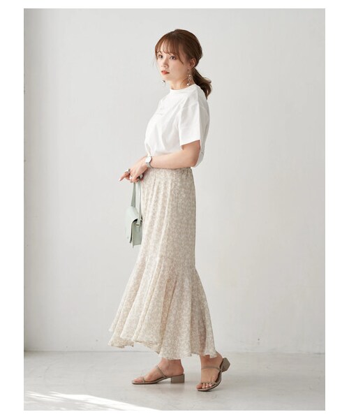 earth music&ecology（アースミュージックアンドエコロジー）の「Stay true to yourself BOX Tシャツ（トップス・オフホワイト/ブラック/サックスブルー・F）」の7枚目の写真