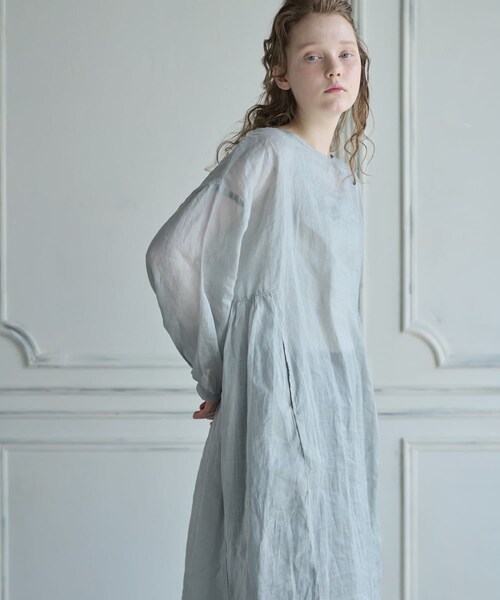 PUAL CE CIN(ピュアルセシン)の「【Du noir】ラミーワンピース(ワンピース・レディース・ホワイト/グレー/ブラック・FREE)」の2枚目の写真