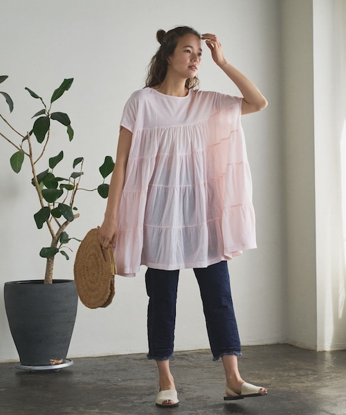 PUAL CE CIN（ピュアルセシン）の「ティアードチュニックＴ（Tシャツ/カットソー・レディース・ホワイト/ベージュ/ピンク系その他/ブルー系その他/ブラック・FREE）」の3枚目の写真